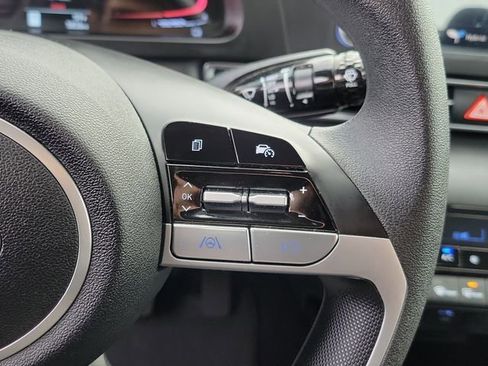 Certified 2025 Hyundai Elantra Blue image 6