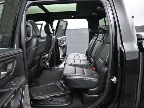 Used 2019 RAM 1500 Limited image 15