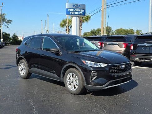 Certified 2024 Ford Escape Active image 8