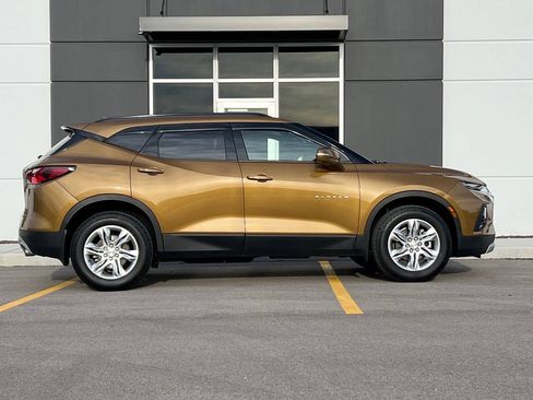 Used 2019 Chevrolet Blazer LT FWD image 12