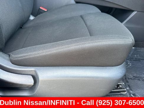 Used 2025 Nissan Rogue S FWD image 24