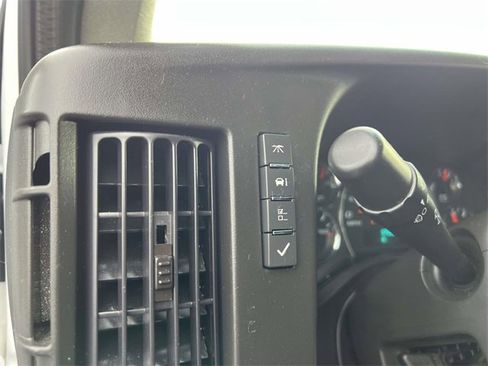 Certified 2024 GMC Savana 2500 Work Van w/ Driver Convenience Package image 20