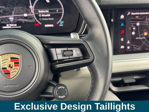 Used 2024 Porsche Cayenne image 12