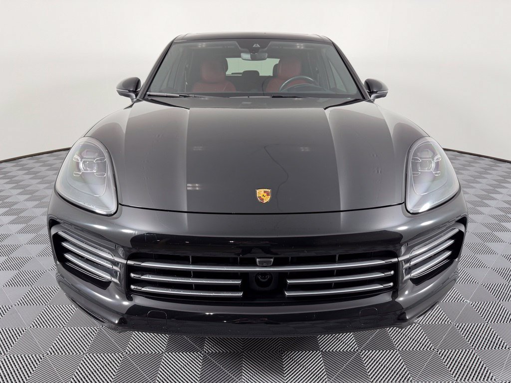 Certified 2023 Porsche Cayenne AWD/4WD image 9