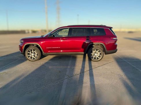 New 2025 Jeep Grand Cherokee L Limited w/ Luxury Tech Group II image 6