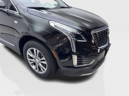 Used 2021 Cadillac XT5 Premium Luxury image 17