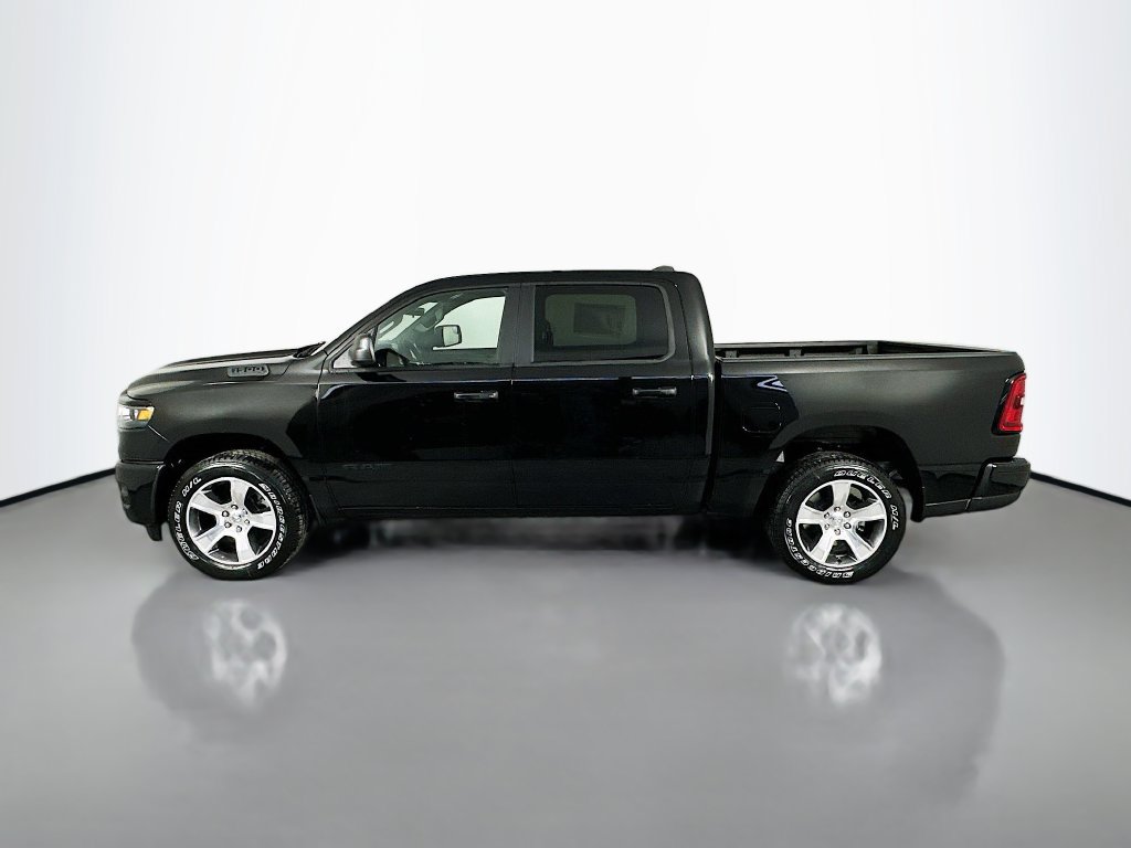 New 2026 RAM 1500 Express RWD image 4
