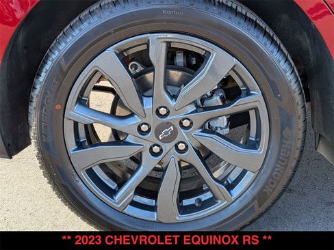Used 2023 Chevrolet Equinox RS image 29