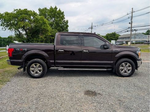 Used 2018 Ford F150 XLT w/ Equipment Group 302A Luxury AWD/4WD image 4