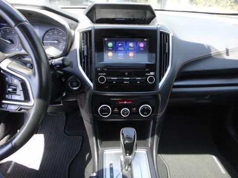 Used 2020 Subaru Crosstrek 2.0i Premium w/ Moonroof Package 2 image 8