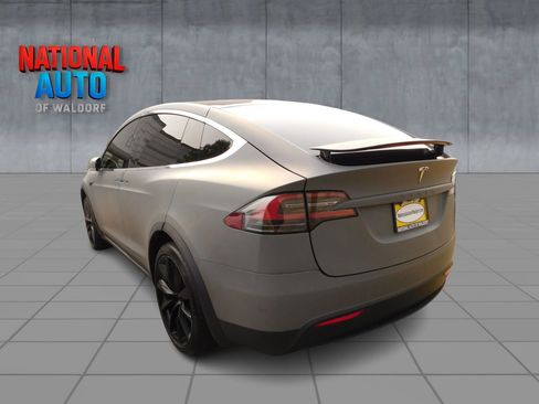 Used 2017 Tesla Model X 100D AWD/4WD image 5