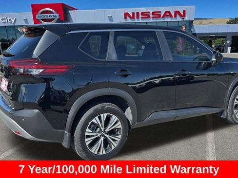 Certified 2023 Nissan Rogue SV image 3