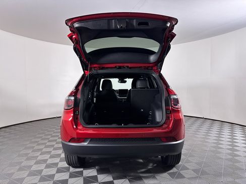 New 2026 Jeep Compass Limited image 10