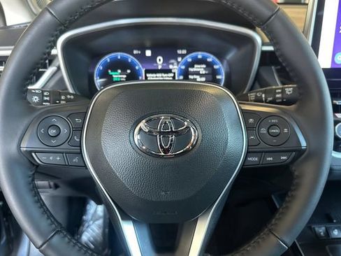 Used 2026 Toyota Corolla Cross XLE w/ Convenience Package AWD/4WD image 24