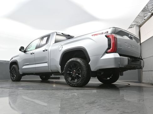 Used 2022 Toyota Tundra Limited w/ TRD Off-Road Package AWD/4WD image 31