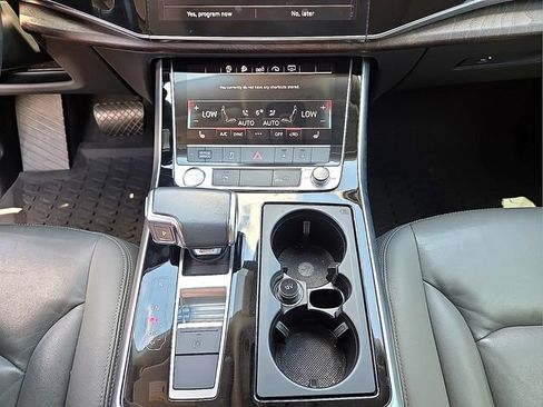 Used 2020 Audi Q8 Premium w/ Black Optic Package AWD/4WD image 25