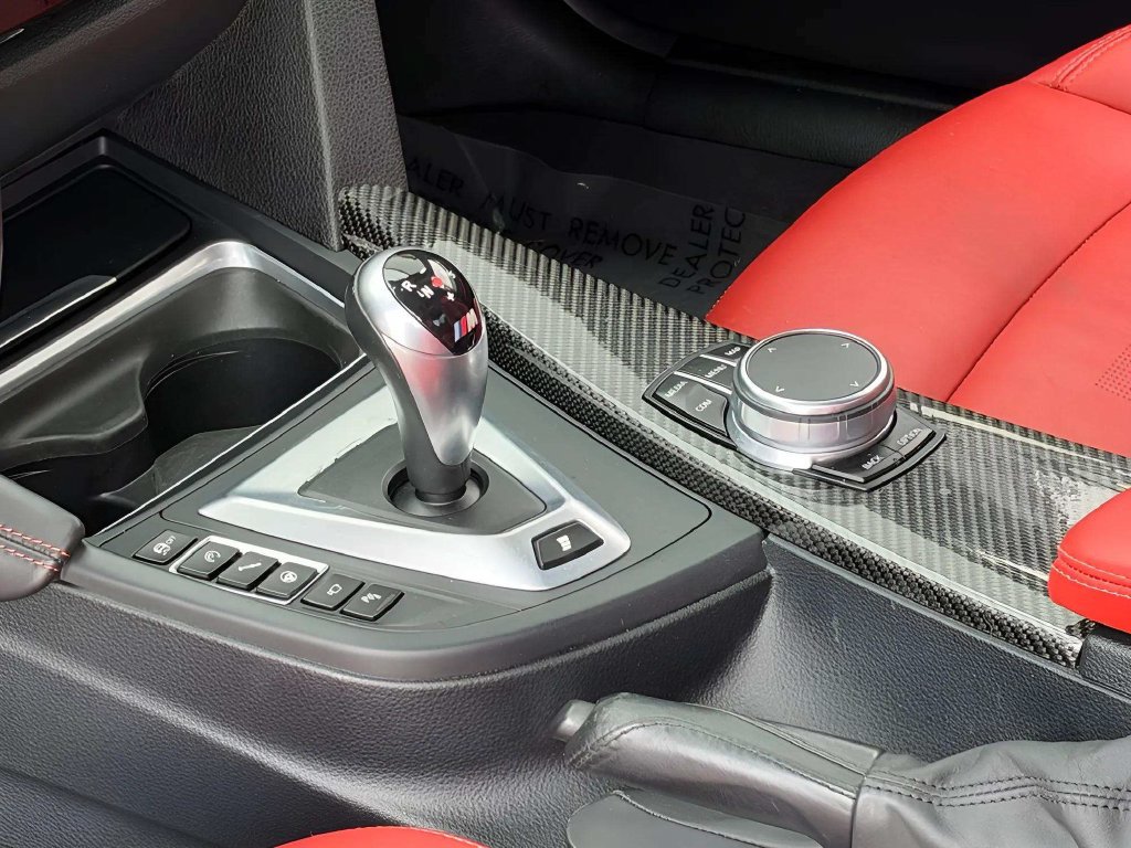 Used 2018 BMW M3 RWD image 21