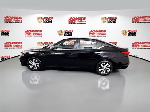 Certified 2024 Nissan Altima 2.5 S FWD image 13