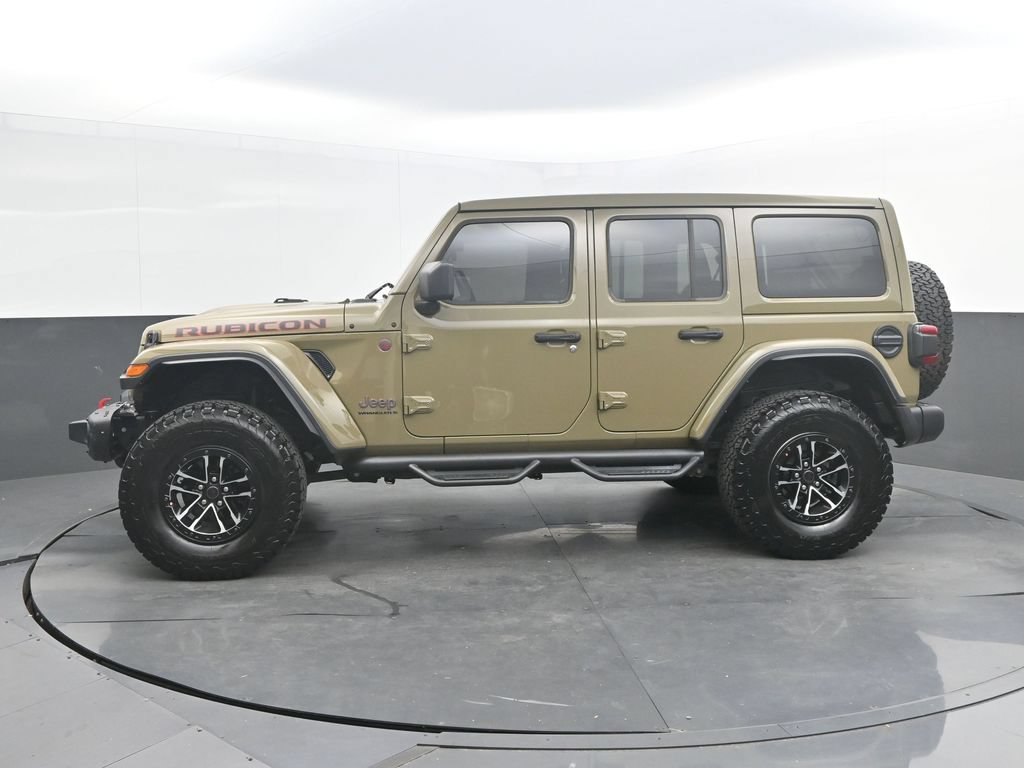 Used 2025 Jeep Wrangler Unlimited Rubicon AWD/4WD image 2