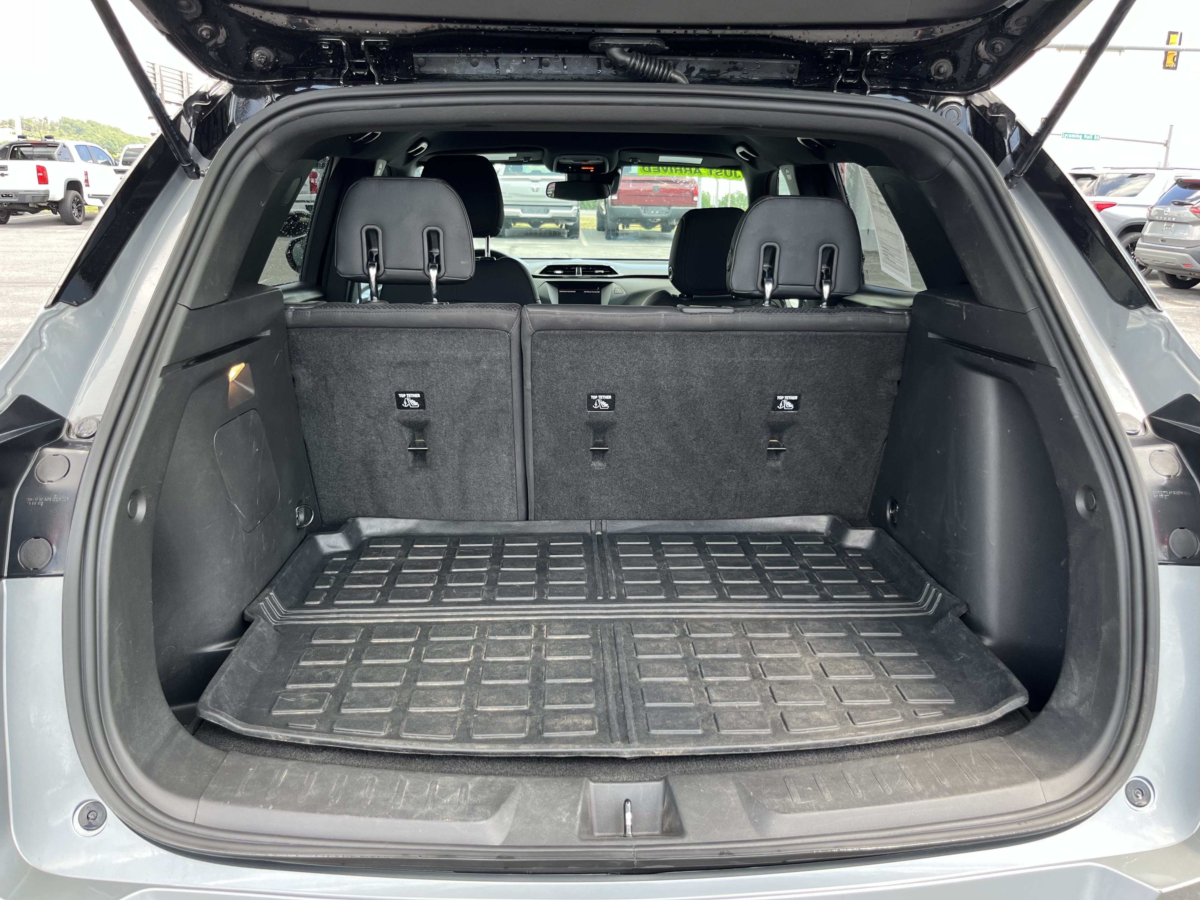 Used 2023 Chevrolet TrailBlazer RS FWD image 7