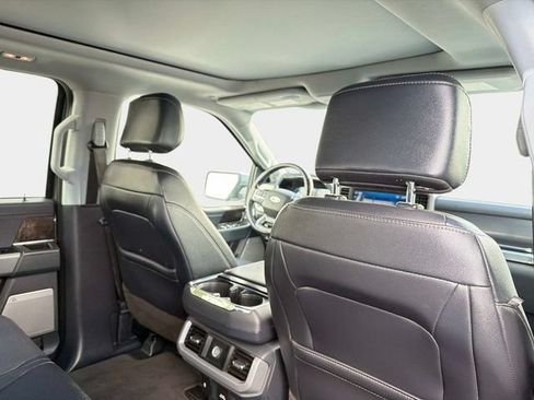 Used 2023 Ford F150 Lariat AWD/4WD image 29