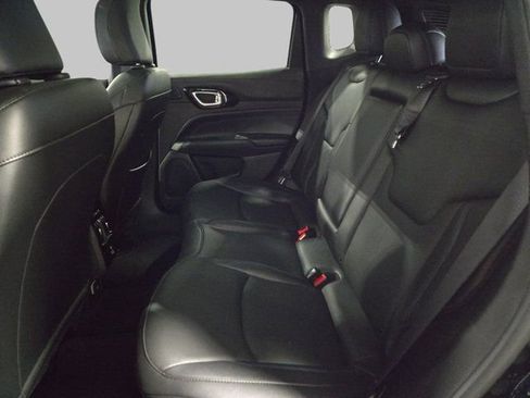 New 2025 Jeep Compass Limited w/ High Altitude Package AWD/4WD image 16