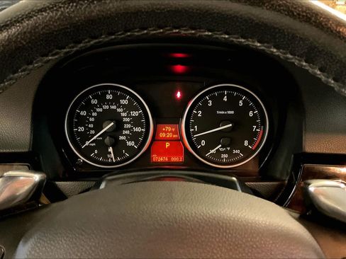 Used 2010 BMW 335i Convertible RWD image 22