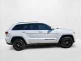 Certified 2020 Jeep Grand Cherokee Laredo image 4