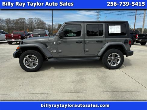 Used 2021 Jeep Wrangler Unlimited Sahara image 1