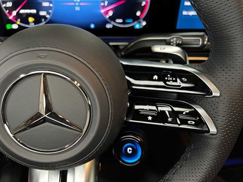 New 2026 Mercedes-Benz GLE 53 AMG 4MATIC image 30