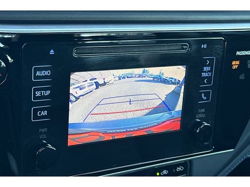 Used 2017 Toyota Corolla SE w/ Carpet Mat Package (TMS) image 19