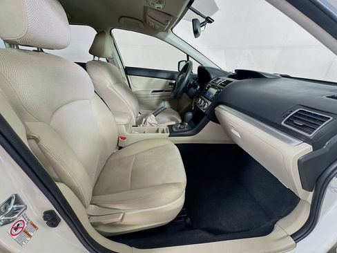 Used 2015 Subaru Crosstrek 2.0i Premium image 32