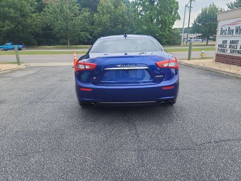 Used 2017 Maserati Ghibli S RWD image 6