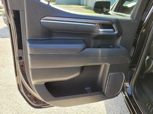 Used 2026 Chevrolet Silverado 1500 RST AWD/4WD image 16