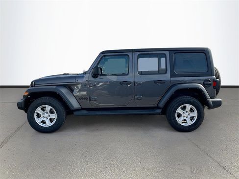 Certified 2022 Jeep Wrangler Unlimited Sport image 4