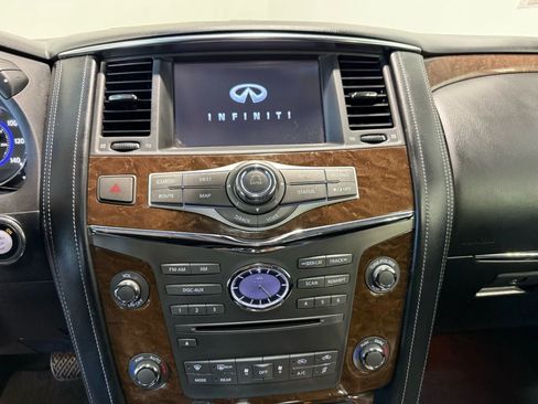 Used 2017 INFINITI QX80 w/ Driver Assistance Package image 18