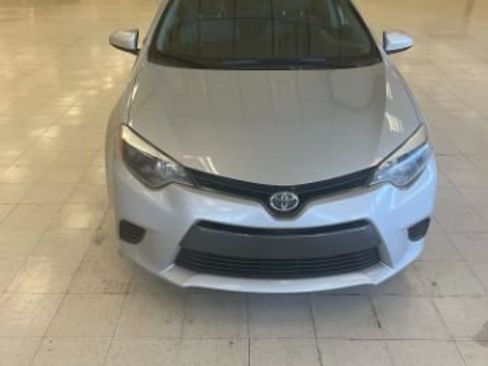 Used 2015 Toyota Corolla LE FWD image 4