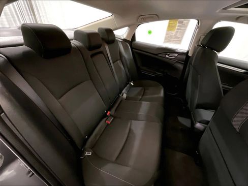 Used 2019 Honda Civic EX image 16