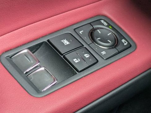 Used 2025 Lexus LC 500 Convertible w/ Touring Package image 29