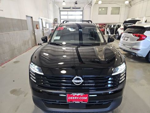 New 2026 Nissan Kicks SV image 8