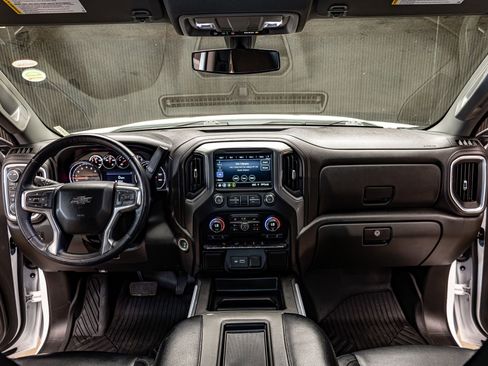 Used 2022 Chevrolet Silverado 1500 RST w/ LPO, Blackout Package image 14