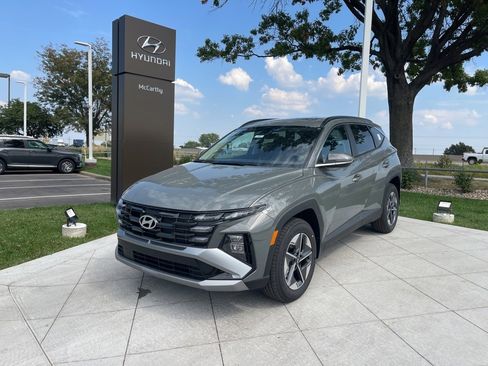 New 2026 Hyundai Tucson SEL image 1