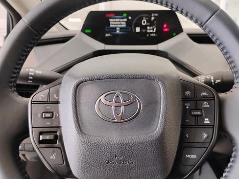 Used 2026 Toyota Prius LE image 22