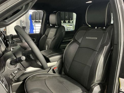 Used 2025 RAM 2500 Laramie w/ Night Edition image 21