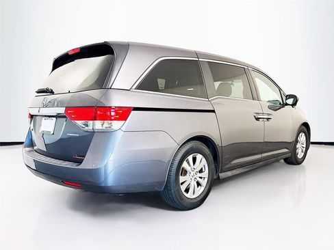 Used 2016 Honda Odyssey SE image 23