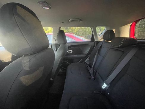 Used 2016 Kia Soul + w/ Designer's Package FWD image 6