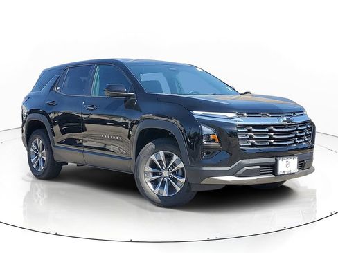 New 2026 Chevrolet Equinox LT w/ Safety and Technology Package AWD/4WD image 1