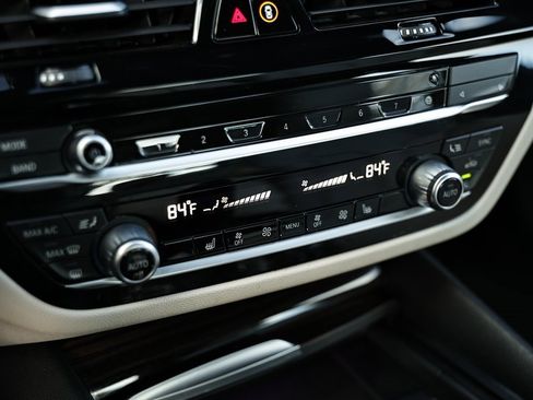 Used 2023 BMW 530i xDrive w/ Convenience Package image 38