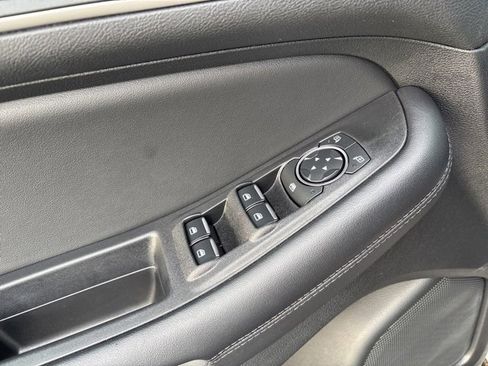 Used 2024 Ford Edge SEL w/ Convenience Package image 22