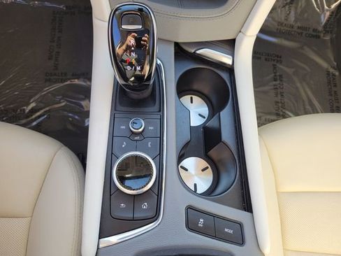 Used 2021 Cadillac XT5 Premium Luxury image 27